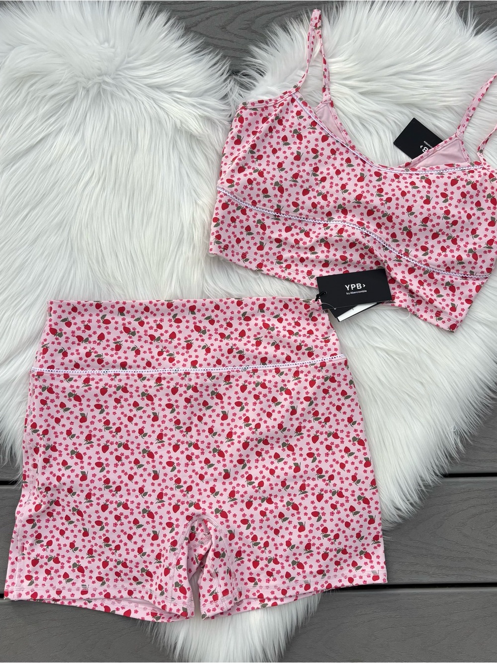 Abercombie & Fitch YPB Strawberry Shorts Set